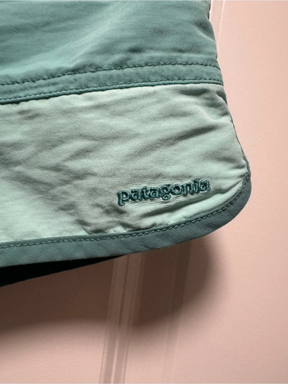 Patagonia size 4t